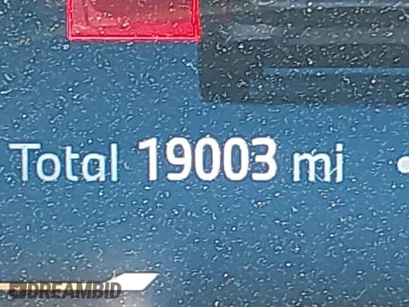 ✅ 2024 BMW 5 Series 530i xDrive • VIN: WBA53FJ09RCR24363 • Lot: 42259977. Listed on IAAI with 19,003 mi. Free auction sales archive from the USA and detailed vehicle history report at DreamBid. Image 15.