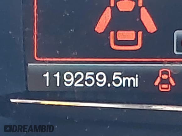 ✅ 2017 Ford Explorer XLT • VIN: 1FM5K8DH3HGA14987 • Lot: 41792458. Wystawiony na IAAI z przebiegiem 119 259 mil. Bezpłatny archiwum sprzedaży aukcyjnych z USA i szczegółowy raport historii pojazdu na DreamBid. Zdjęcie 15.