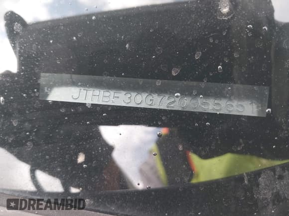 ✅ 2002 Lexus ES 300 • VIN: JTHBF30G720055651 • Lot: 43736031. Listed on IAAI with 173,953 mi. Free auction sales archive from the USA and detailed vehicle history report at DreamBid. Image 9.