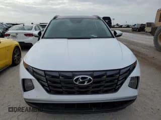 ✅ 2024 Hyundai Tucson SEL Convenience • VIN: KM8JCCD17RU212749 • Lot: 74913984. Wystawiony na Copart z przebiegiem Nie podano. Bezpłatny archiwum sprzedaży aukcyjnych z USA i szczegółowy raport historii pojazdu na DreamBid. Zdjęcie 5.