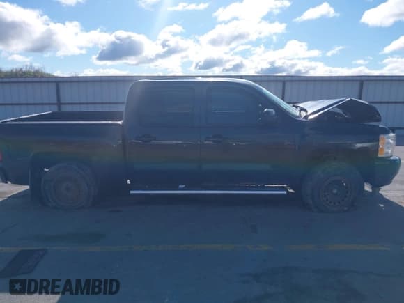 ✅ 2012 Chevrolet Silverado 1500 LTZ • VIN: 3GCPKTE7XCG230435 • Lot: 42315345. Wystawiony na IAAI z przebiegiem 225 544 mil. Bezpłatny archiwum sprzedaży aukcyjnych z USA i szczegółowy raport historii pojazdu na DreamBid. Zdjęcie 13.