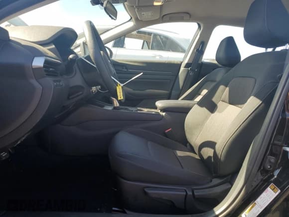 ✅ 2025 Nissan Altima S • VIN: 1N4BL4BVXSN315495 • Лот: 66045215. Опубликован ранее на Copart с пробегом 356 миль. Бесплатный доступ к архиву аукционных продаж из США и подробный отчёт об истории автомобиля на DreamBid. Изображение 7.