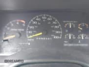 ✅ 1995 GMC Sierra 1500 • VIN: 2GTEK19K0S1559078 • Lot: 42536228. Listed on IAAI with 100,988 mi. Free auction sales archive from the USA and detailed vehicle history report at DreamBid. Image 7.