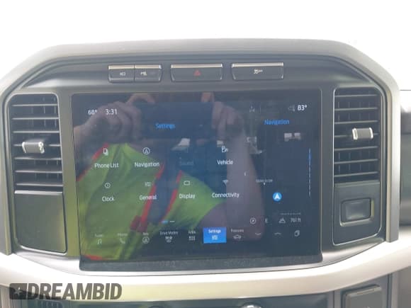 ✅ 2023 Ford F-150 Lightning Pro • VIN: 1FTVW1EL6PWG30061 • Лот: 42362295. Опубликован ранее на IAAI с пробегом 22 481 миль. Бесплатный доступ к архиву аукционных продаж из США и подробный отчёт об истории автомобиля на DreamBid. Изображение 18.