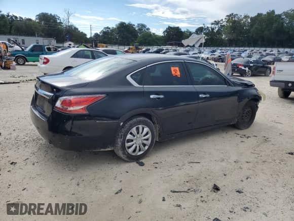 2015 Nissan Altima S with VIN 1N4AL3AP5FC226637, listed as a Copart auction lot 84176585 with 184,690 mi miles and Non repairable. Bid and sale history available at DreamBid. Image 3.