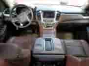 2015 Chevrolet Tahoe LTZ z VIN 1GNSKCKC4FR277564, wystawiony jako Copart lot #60589335 z przebiegiem Nie podano mil oraz Szkoda całkowita • Salvage title. Historia ofert i sprzedaży dostępna na DreamBid. Obrazek 8.