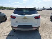 ✅ 2020 Chevrolet Blazer LT • VIN: 3GNKBJR47LS615194 • Лот: 43146244. Опубликован ранее на IAAI с пробегом 121 937 миль. Бесплатный доступ к архиву аукционных продаж из США и подробный отчёт об истории автомобиля на DreamBid. Изображение 17.