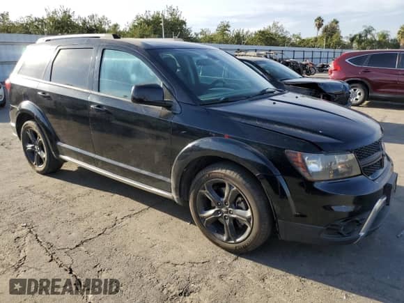 2018 Dodge Journey Crossroad with VIN 3C4PDCGG4JT475761, listed as a Copart auction lot 80506595 with 136,232 mi miles and Salvage title. Bid and sale history available at DreamBid. Image 4.