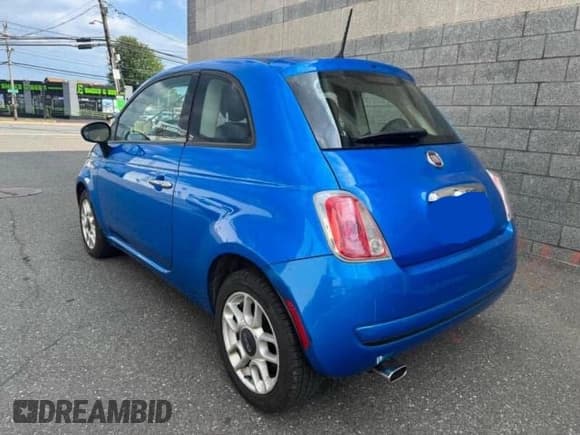 ✅ 2015 FIAT 500 Pop • VIN: 3C3CFFAR1FT680955 • Лот: 91441335. Опубликован ранее на Copart с пробегом 98 809 миль. Бесплатный доступ к архиву аукционных продаж из США и подробный отчёт об истории автомобиля на DreamBid. Изображение 3.