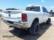 ✅ 2015 Ram 2500 SLT • VIN: 3C6UR5DL3FG600287 • Lot: 42779844. Wystawiony na IAAI z przebiegiem 365 428 mil. Bezpłatny archiwum sprzedaży aukcyjnych z USA i szczegółowy raport historii pojazdu na DreamBid. Zdjęcie 4.