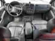 1998 Chevrolet Blazer LS with VIN 1GNCS13W4W2165387, listed as a Copart auction lot 64096254 with 287,101 mi miles and Salvage title. Bid and sale history available at DreamBid. Image 8.