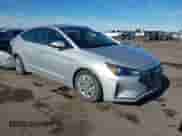 2019 Hyundai Elantra SE z VIN KMHD74LFXKU782707, wystawiony jako IAAI lot #41279473 z przebiegiem 34 053 mil mil oraz . Historia ofert i sprzedaży dostępna na DreamBid. Obrazek 1.