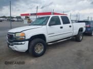 ✅ 2005 GMC Sierra 2500HD SLT • VIN: 1GTHK23U65F880892 • Lot: 42376344. Listed on IAAI with 158,550 mi. Free auction sales archive from the USA and detailed vehicle history report at DreamBid. Image 2.