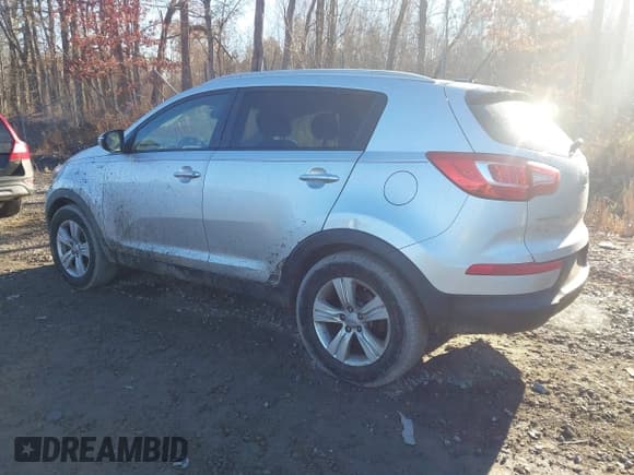 ✅ 2012 Kia Sportage LX • VIN: KNDPBCA26C7249232 • Lot: 43776556. Listed on IAAI with 140,007 mi. Free auction sales archive from the USA and detailed vehicle history report at DreamBid. Image 3.