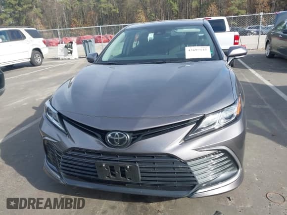 ✅ 2024 Toyota Camry LE • VIN: 4T1C11BK5RU119453 • Lot: 43697145. Listed on IAAI with 33,907 mi. Free auction sales archive from the USA and detailed vehicle history report at DreamBid. Image 12.