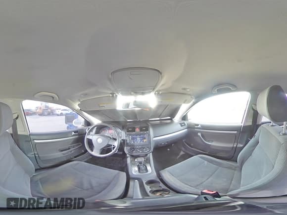 ✅ 2007 Volkswagen Jetta • VIN: 3VWGG71K87M199757 • Лот: 43032865. Опубликован ранее на Copart с пробегом 207 674 миль. Бесплатный доступ к архиву аукционных продаж из США и подробный отчёт об истории автомобиля на DreamBid. Изображение 13.