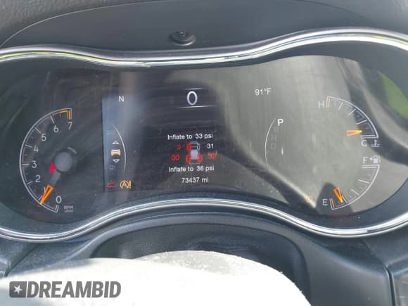 ✅ 2018 Jeep Grand Cherokee Altitude • VIN: 1C4RJEAG4JC408000 • Lot: 43007681. Wystawiony na IAAI z przebiegiem 73 437 mil. Bezpłatny archiwum sprzedaży aukcyjnych z USA i szczegółowy raport historii pojazdu na DreamBid. Zdjęcie 7.