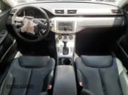 ✅ 2006 Volkswagen Passat Value Edition • VIN: WVWAK73C26P215411 • Lot: 57659733. Wystawiony na Copart z przebiegiem 138 371 mil. Bezpłatny archiwum sprzedaży aukcyjnych z USA i szczegółowy raport historii pojazdu na DreamBid. Zdjęcie 8.