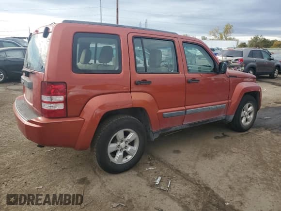 ✅ 2009 Jeep Liberty Sport • VIN: 1J8GP28K69W535705 • Lot: 86495495. Listed on Copart with 193,672 mi. Free auction sales archive from the USA and detailed vehicle history report at DreamBid. Image 3.