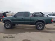 ✅ 2001 Toyota Tacoma PreRunner • VIN: 5TESM92N21Z732822 • Lot: 42427170. Wystawiony na IAAI z przebiegiem 427 025 mil. Bezpłatny archiwum sprzedaży aukcyjnych z USA i szczegółowy raport historii pojazdu na DreamBid. Zdjęcie 15.