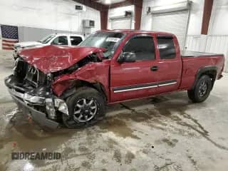 2004 Chevrolet Silverado 1500 Z71 с VIN 1GCEK19T24E142247, выставлен на аукционе Copart как лот 70190195 с пробегом 175 190 миль миль и Списание • Salvage title. История ставок и продаж доступна на DreamBid. Изображение 1.