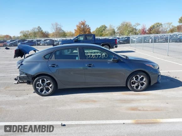 ✅ 2020 Kia Forte LXS • VIN: 3KPF24AD3LE183452 • Лот: 43560580. Опубликован ранее на IAAI с пробегом 83 285 миль. Бесплатный доступ к архиву аукционных продаж из США и подробный отчёт об истории автомобиля на DreamBid. Изображение 14.