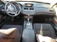 ✅ 2010 Honda Crosstour EX • VIN: 5J6TF1H34AL003980 • Лот: 82709025. Опубликован ранее на Copart с пробегом 92 169 миль. Бесплатный доступ к архиву аукционных продаж из США и подробный отчёт об истории автомобиля на DreamBid. Изображение 8.