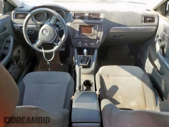 ✅ 2018 Volkswagen Jetta S • VIN: 3VW2B7AJ1JM236607 • Lot: 85322305. Listed on Copart with 117,101 mi. Free auction sales archive from the USA and detailed vehicle history report at DreamBid. Image 8.