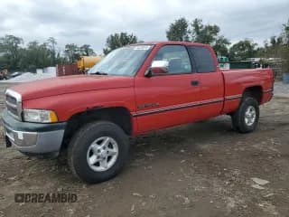 ✅ 1997 Dodge 1500 • VIN: 3B7HF13ZXVM599298 • Лот: 74320614. Опубликован ранее на Copart с пробегом Не указан. Бесплатный доступ к архиву аукционных продаж из США и подробный отчёт об истории автомобиля на DreamBid. Изображение 1.