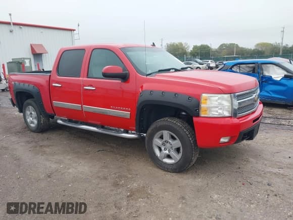 ✅ 2010 Chevrolet Silverado 1500 LTZ • VIN: 3GCRKTE3XAG207644 • Lot: 43536204. Wystawiony na IAAI z przebiegiem 161 149 mil. Bezpłatny archiwum sprzedaży aukcyjnych z USA i szczegółowy raport historii pojazdu na DreamBid. Zdjęcie 1.