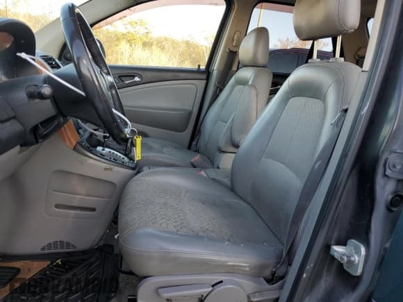 ✅ 2006 Saturn VUE • VIN: 5GZCZ53436S855382 • Lot: 83333534. Wystawiony na Copart z przebiegiem 202 036 mil. Bezpłatny archiwum sprzedaży aukcyjnych z USA i szczegółowy raport historii pojazdu na DreamBid. Zdjęcie 7.