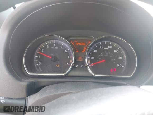 ✅ 2014 Nissan Note S • VIN: 3N1CE2CP2EL364842 • Lot: 42643232. Wystawiony na IAAI z przebiegiem 194 636 mil. Bezpłatny archiwum sprzedaży aukcyjnych z USA i szczegółowy raport historii pojazdu na DreamBid. Zdjęcie 7.