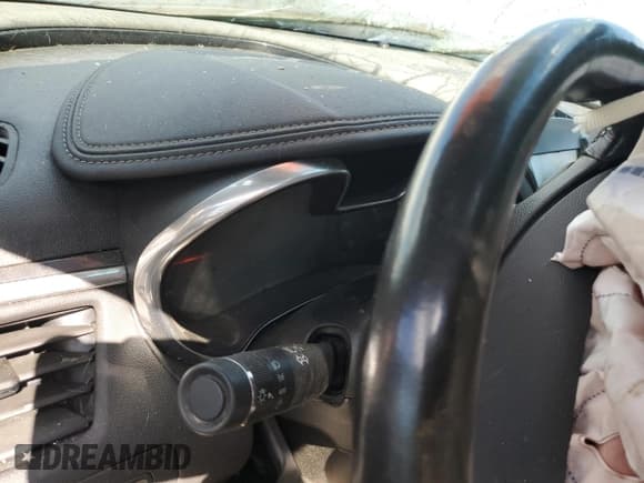 ✅ 2017 Chevrolet Impala LT • VIN: 2G1105SA9H9174635 • Лот: 70571874. Опубликован ранее на Copart с пробегом Не указан. Бесплатный доступ к архиву аукционных продаж из США и подробный отчёт об истории автомобиля на DreamBid. Изображение 9.