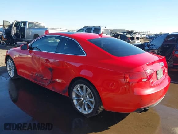 ✅ 2013 Audi A5 Premium Plus • VIN: WAULFAFR0DA034542 • Лот: 43615283. Опубликован ранее на IAAI с пробегом 157 256 миль. Бесплатный доступ к архиву аукционных продаж из США и подробный отчёт об истории автомобиля на DreamBid. Изображение 3.