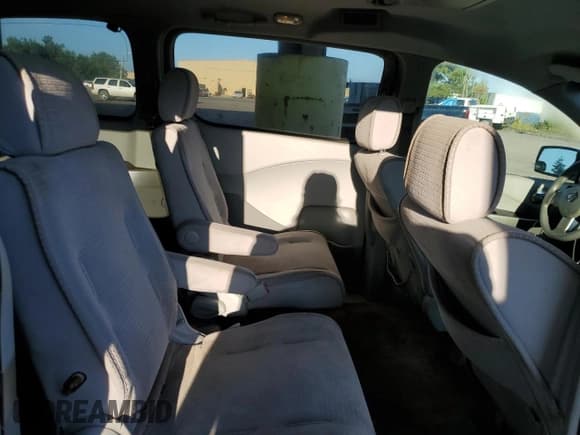 ✅ 2006 Nissan Quest S Special Edition • VIN: 5N1BV28UX6N101180 • Lot: 72164084. Wystawiony na Copart z przebiegiem 736 mil. Bezpłatny archiwum sprzedaży aukcyjnych z USA i szczegółowy raport historii pojazdu na DreamBid. Zdjęcie 10.