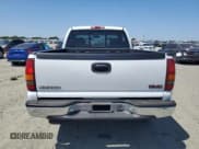 ✅ 1999 GMC Sierra 1500 SLE • VIN: 1GTEK14TXXZ502630 • Лот: 57312095. Опубликован ранее на Copart с пробегом 74 699 миль. Бесплатный доступ к архиву аукционных продаж из США и подробный отчёт об истории автомобиля на DreamBid. Изображение 6.