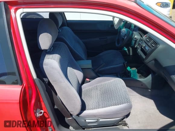 ✅ 1999 Honda Civic CX • VIN: 2HGEJ6321XH101655 • Lot: 42215056. Listed on IAAI with 310,393 mi. Free auction sales archive from the USA and detailed vehicle history report at DreamBid. Image 5.