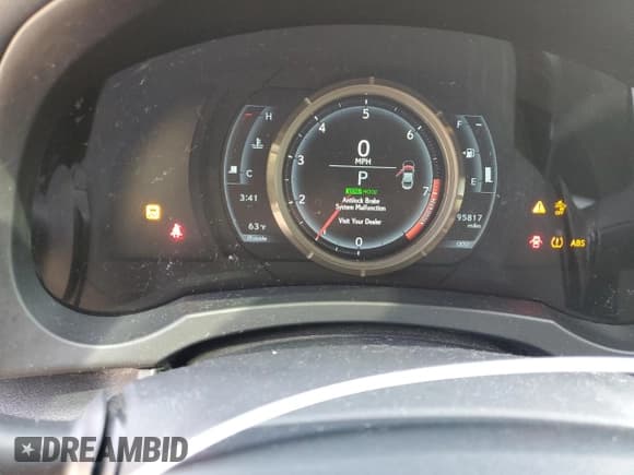 ✅ 2018 Lexus RC 350 • VIN: JTHSZ5BCXJ5008676 • Lot: 62000375. Wystawiony na Copart z przebiegiem 95 817 mil. Bezpłatny archiwum sprzedaży aukcyjnych z USA i szczegółowy raport historii pojazdu na DreamBid. Zdjęcie 9.