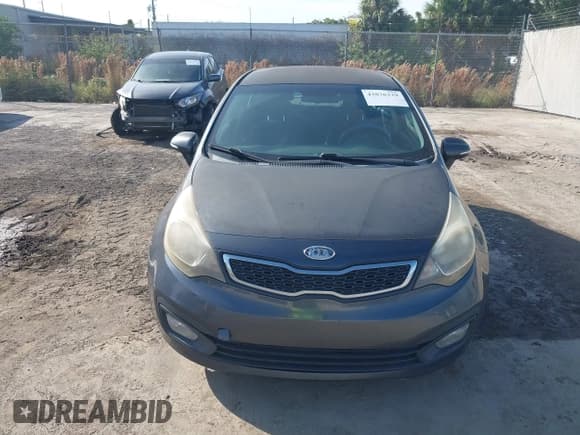 ✅ 2013 Kia Rio EX • VIN: KNADN4A35D6100100 • Lot: 43876339. Listed on IAAI with 130,768 mi. Free auction sales archive from the USA and detailed vehicle history report at DreamBid. Image 6.
