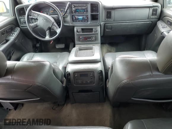 ✅ 2005 Chevrolet Silverado 1500 Z71 • VIN: 2GCEK13T051273964 • Лот: 78605854. Опубликован ранее на Copart с пробегом 220 701 миль. Бесплатный доступ к архиву аукционных продаж из США и подробный отчёт об истории автомобиля на DreamBid. Изображение 8.