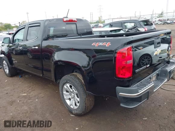 ✅ 2018 Chevrolet Colorado 4WD LT • VIN: 1GCGTCEN7J1307902 • Лот: 43288741. Опубликован ранее на IAAI с пробегом 123 143 миль. Бесплатный доступ к архиву аукционных продаж из США и подробный отчёт об истории автомобиля на DreamBid. Изображение 3.