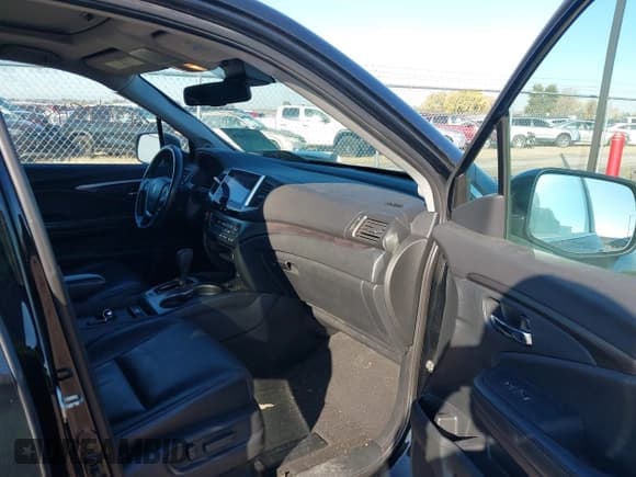 ✅ 2016 Honda Pilot EX-L • VIN: 5FNYF6H67GB032565 • Lot: 43522486. Wystawiony na IAAI z przebiegiem 154 223 mil. Bezpłatny archiwum sprzedaży aukcyjnych z USA i szczegółowy raport historii pojazdu na DreamBid. Zdjęcie 5.