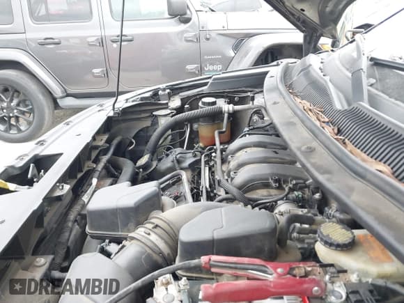 ✅ 2013 Ford Explorer XLT • VIN: 1FM5K7D80DGB18308 • Lot: 43678750. Listed on IAAI with 192,973 mi. Free auction sales archive from the USA and detailed vehicle history report at DreamBid. Image 10.