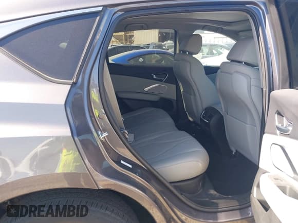 ✅ 2021 Acura RDX Technology • VIN: 5J8TC2H50ML037068 • Lot: 42917578. Listed on IAAI with 24,079 mi. Free auction sales archive from the USA and detailed vehicle history report at DreamBid. Image 8.