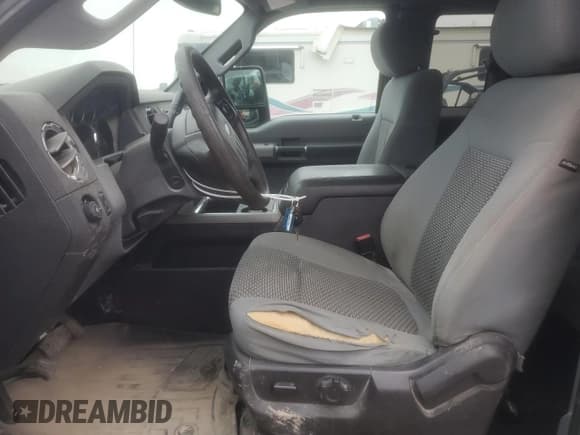 ✅ 2016 Ford F-250 XLT • VIN: 1FT7X2B61GEB76320 • Лот: 90264595. Опубликован ранее на Copart с пробегом 194 511 миль. Бесплатный доступ к архиву аукционных продаж из США и подробный отчёт об истории автомобиля на DreamBid. Изображение 7.