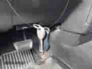 2005 Dodge 1500 SLT z VIN 1D7HU18DX5S142037, wystawiony jako IAAI lot #43557449 z przebiegiem 207 278 mil mil oraz . Historia ofert i sprzedaży dostępna na DreamBid. Obrazek 11.