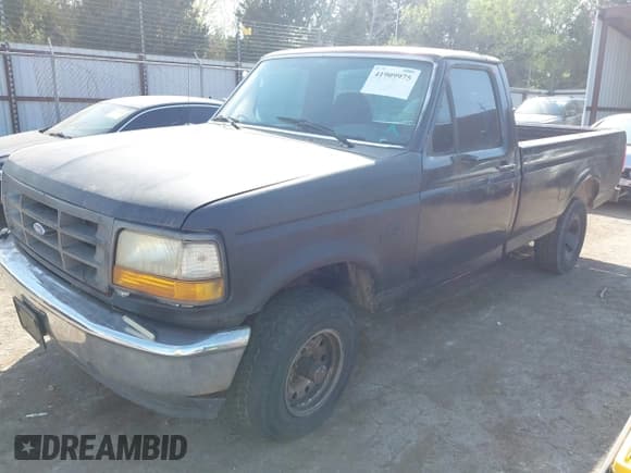 ✅ 1993 Ford F-150 • VIN: 1FTEF14Y0PLA96912 • Лот: 41909975. Опубликован ранее на IAAI с пробегом Не указан. Бесплатный доступ к архиву аукционных продаж из США и подробный отчёт об истории автомобиля на DreamBid. Изображение 2.