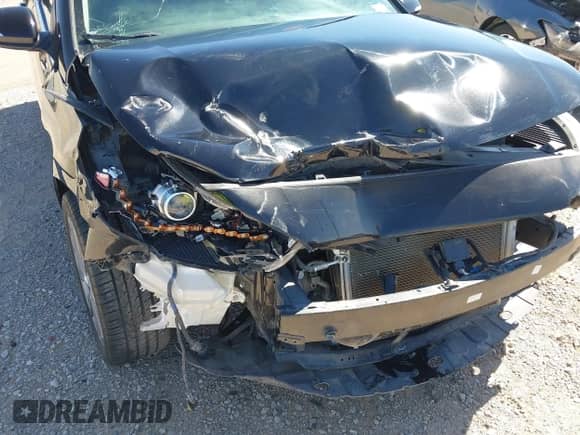 2020 Hyundai Accent Limited z VIN 3KPC34A66LE092810, wystawiony jako IAAI lot #42875654 z przebiegiem 40 183 mil mil oraz . Historia ofert i sprzedaży dostępna na DreamBid. Obrazek 6.