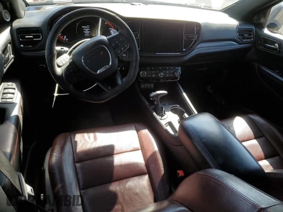 ✅ 2023 Dodge Durango R/T Plus • VIN: 1C4SDHCT8PC589633 • Lot: 47642725. Wystawiony na Copart z przebiegiem 43 145 mil. Bezpłatny archiwum sprzedaży aukcyjnych z USA i szczegółowy raport historii pojazdu na DreamBid. Zdjęcie 8.