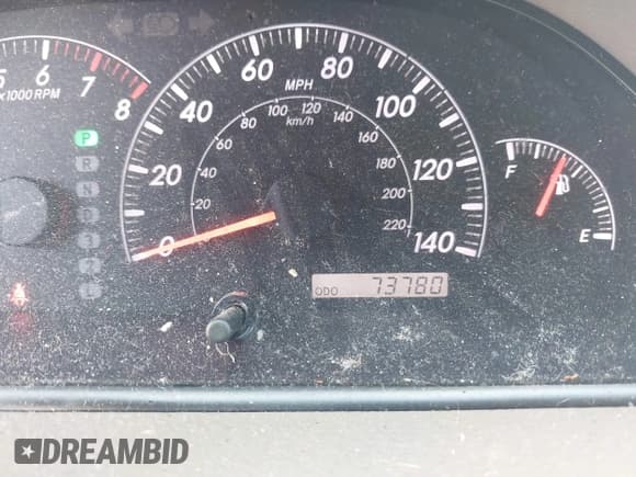 ✅ 2006 Toyota Camry LE • VIN: 4T1BF32K26U624743 • Lot: 42944295. Wystawiony na IAAI z przebiegiem 73 780 mil. Bezpłatny archiwum sprzedaży aukcyjnych z USA i szczegółowy raport historii pojazdu na DreamBid. Zdjęcie 7.